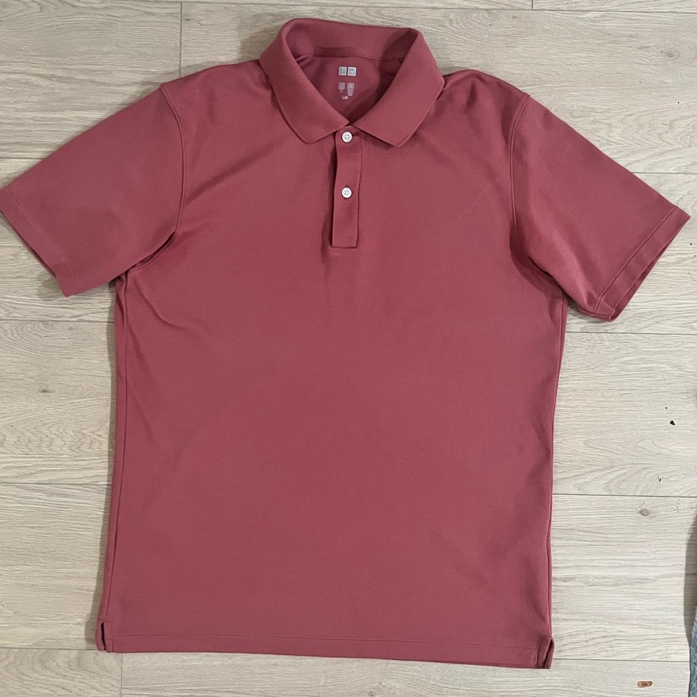 Uniqlo Men's Red Polo Shirt